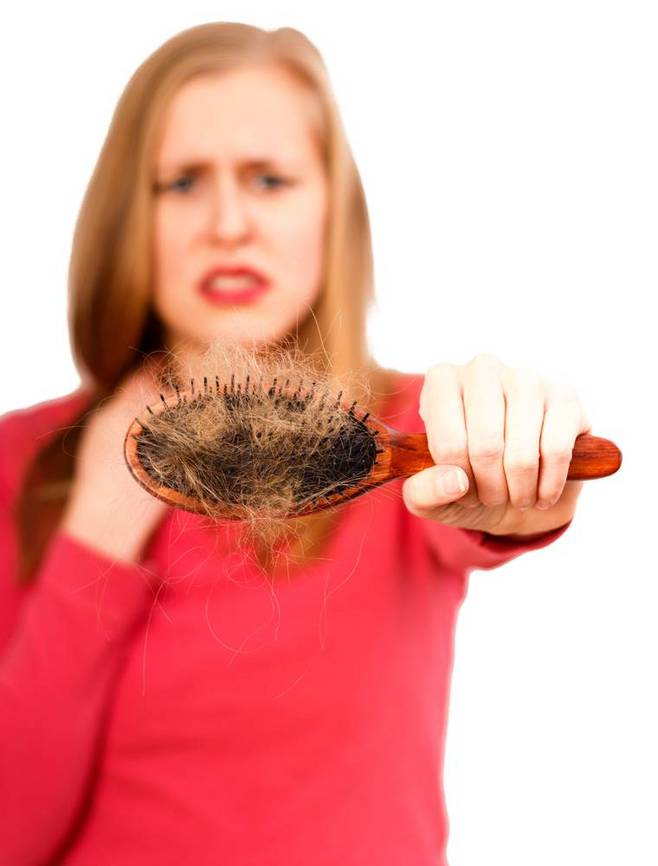 脱发是什么原因导致的？网上的生发水能生发吗？