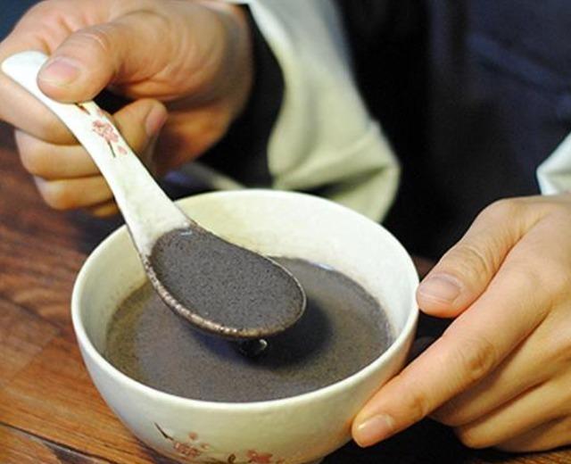 成年人想要养发吃什么比较好？掉发严重吃什么好？
