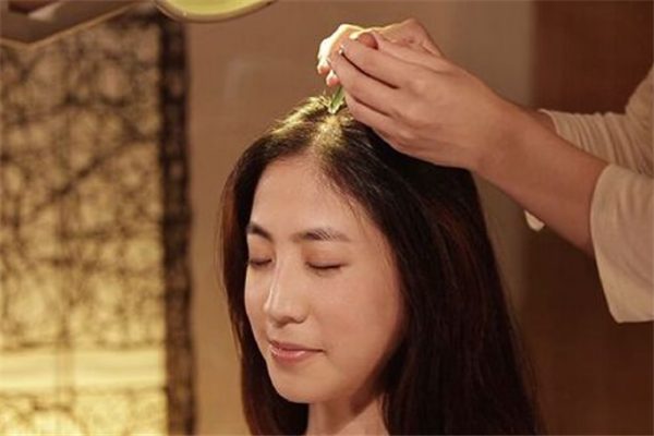 养发生血胶囊有没有效果?养发有哪些技巧